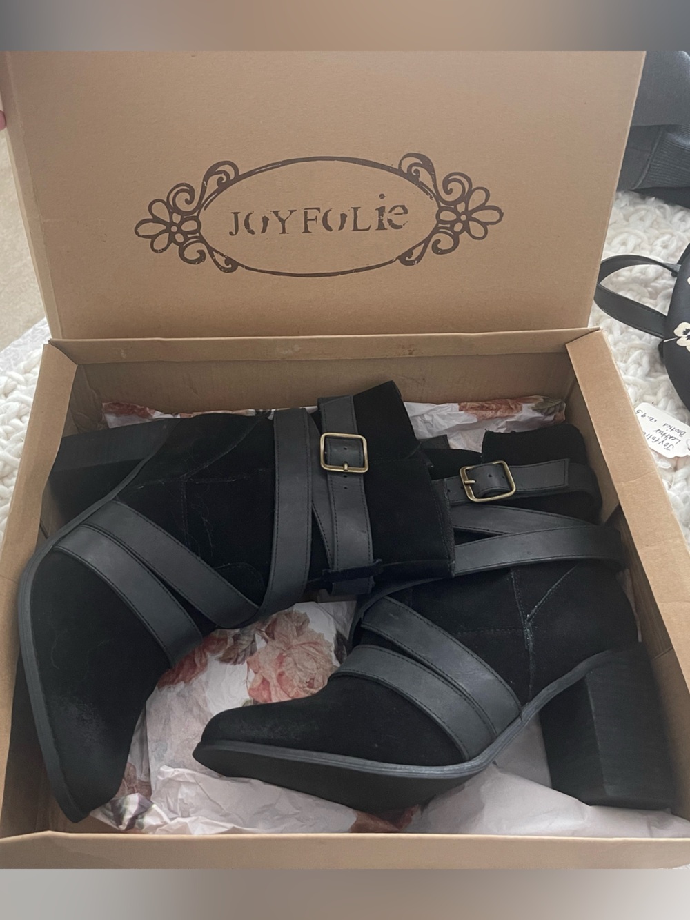 NWT Joyfolie Taylor Black Velvet Leather Strappy Block Heel Ankle Boots